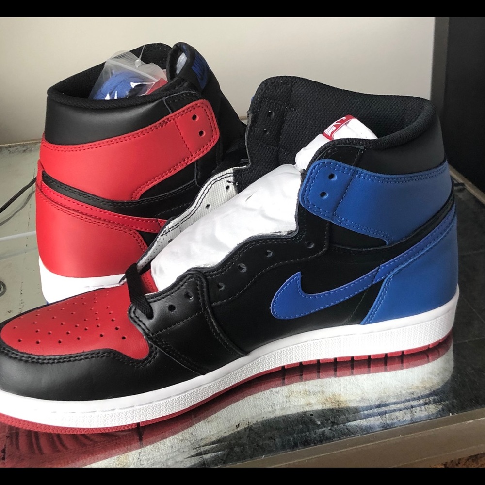 Air Jordan 1 High OG Top 3